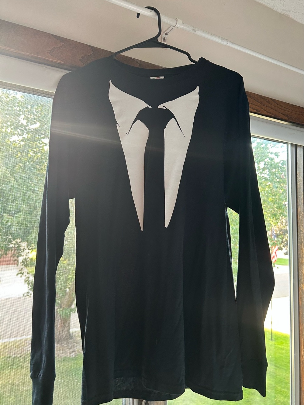 Black Tie Graphic Long Sleeve Fruit of the Loom Men’s Shirt